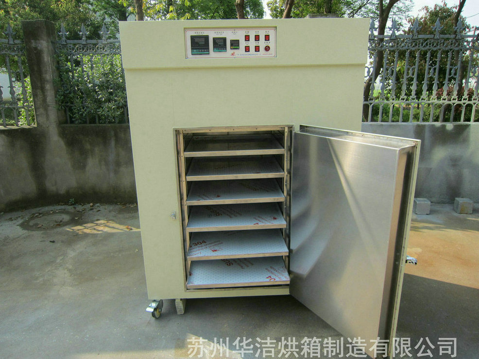 潔凈烘箱的隔熱層到底多厚呢？