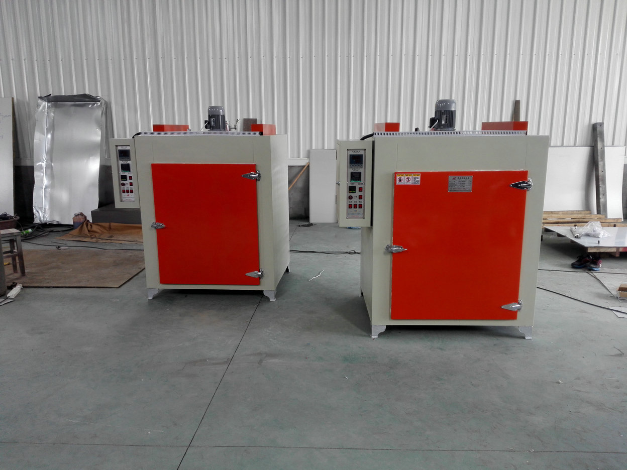 質量好的熱風循環(huán)烘箱，在使用中要注意的事項有哪些呢？